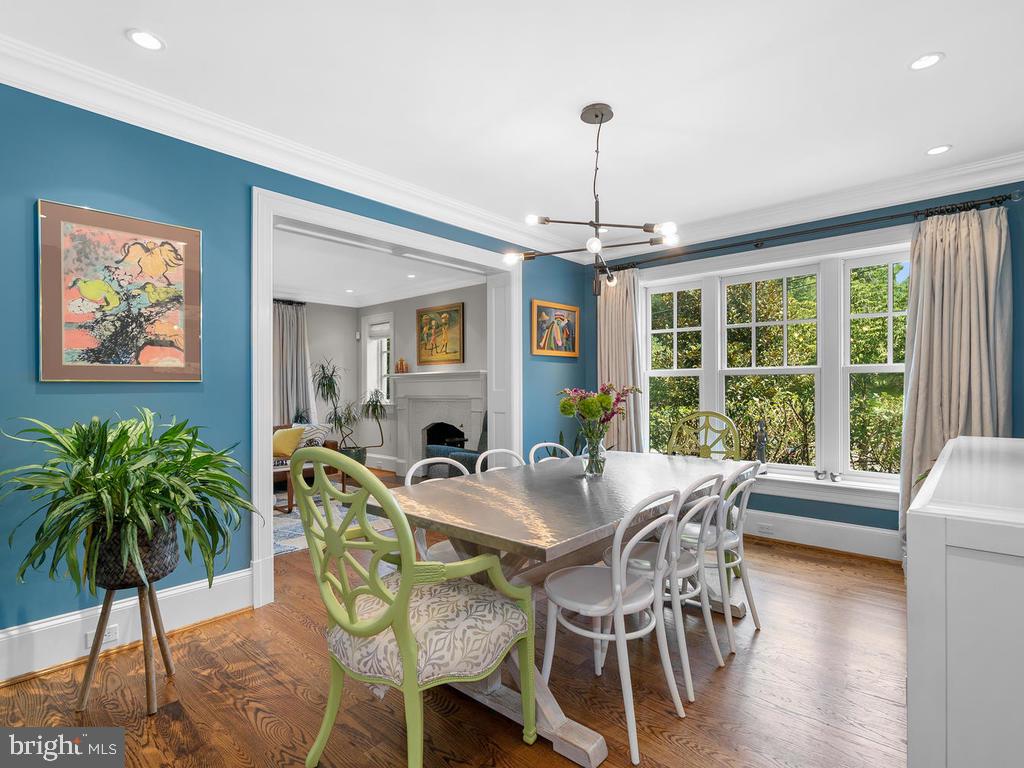 CHEVY CHASE - Residential Lease