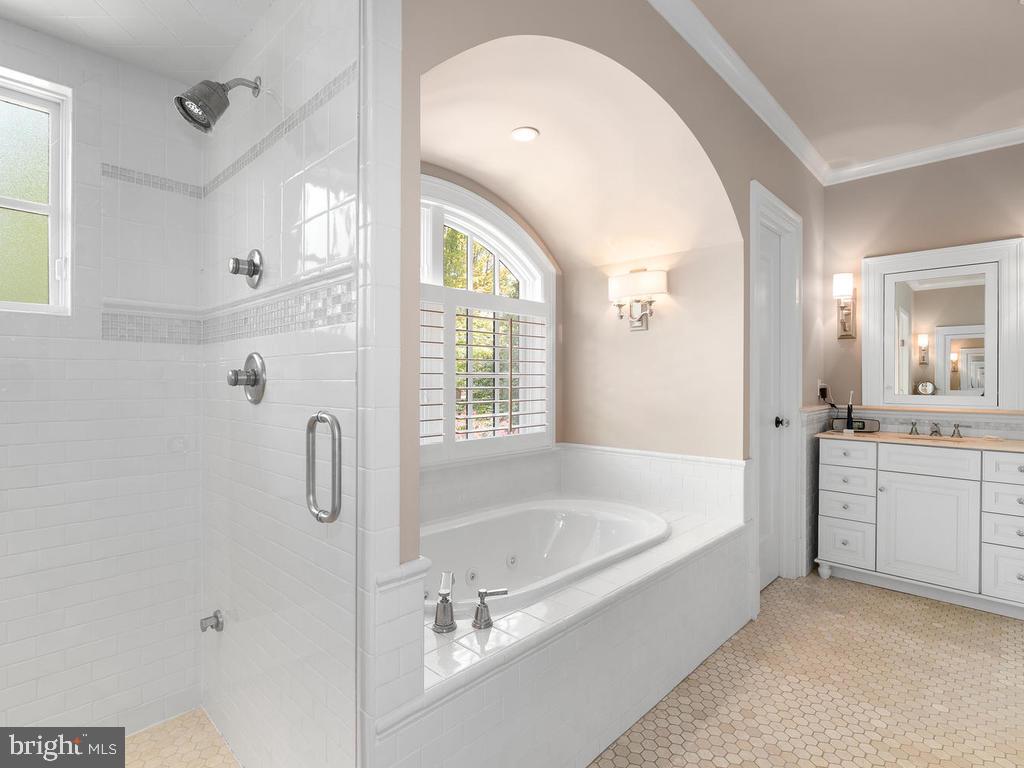 CHEVY CHASE - Residential Lease