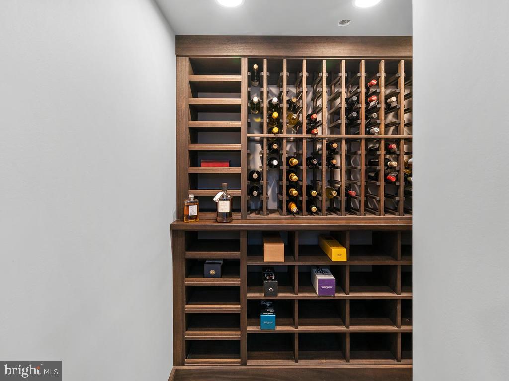 CHEVY CHASE - Residential Lease