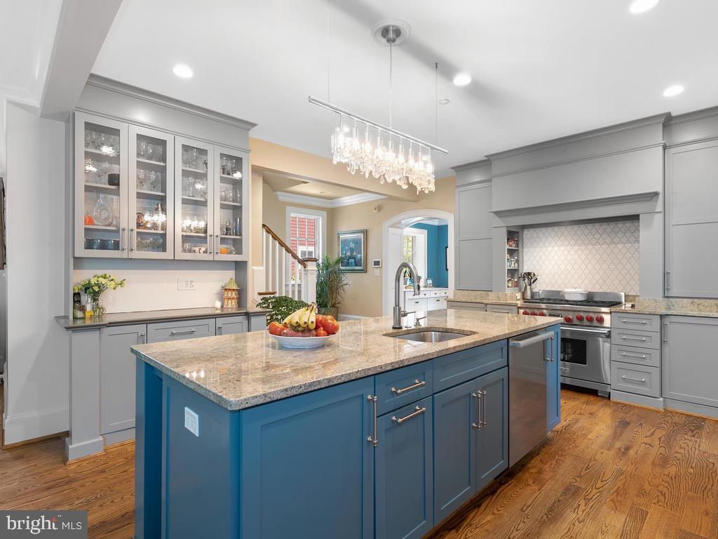 CHEVY CHASE - Residential Lease