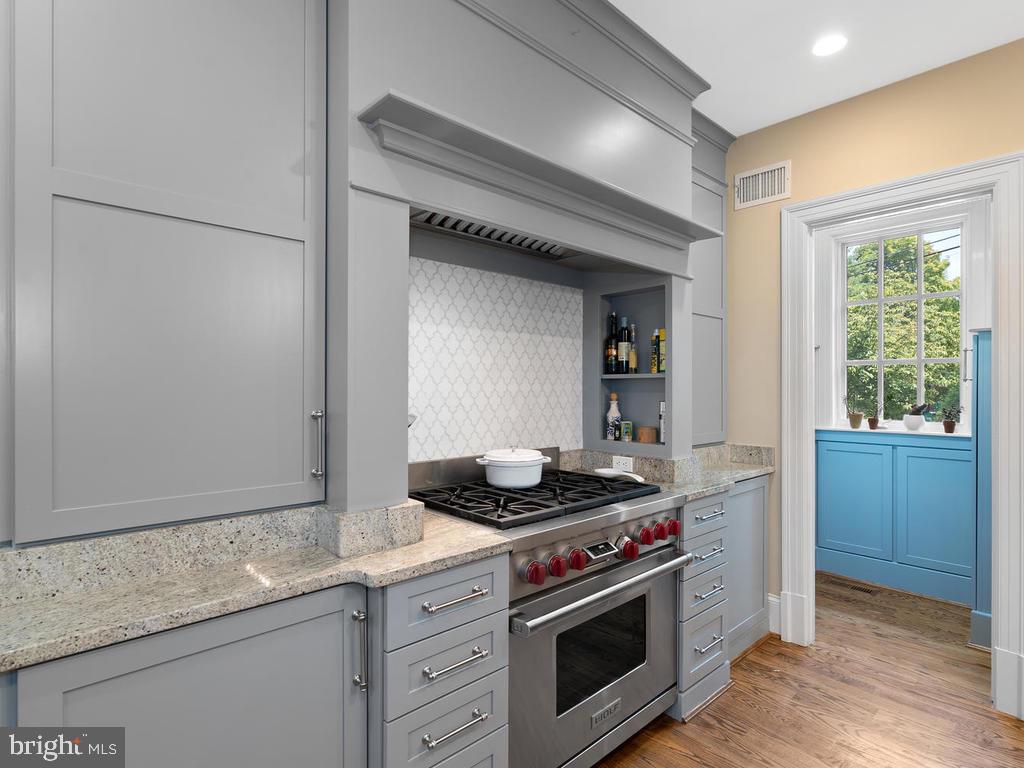 CHEVY CHASE - Residential Lease