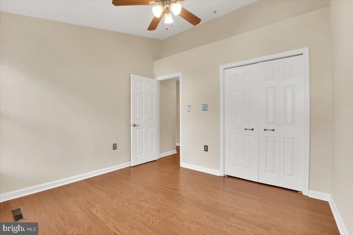 CARRIAGE PARK - Residential Lease