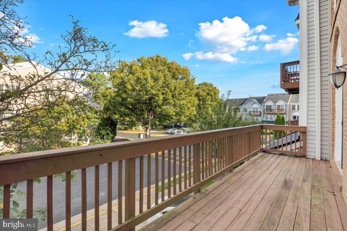 CARRIAGE PARK - Residential Lease