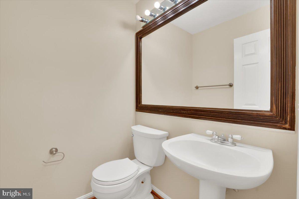 CARRIAGE PARK - Residential Lease