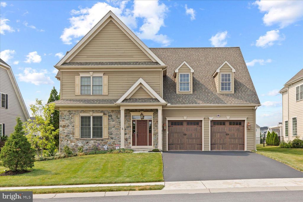 Photo of 661 INTEGRITY DR, LITITZ, PA 17543 (MLS # PALA2036582)