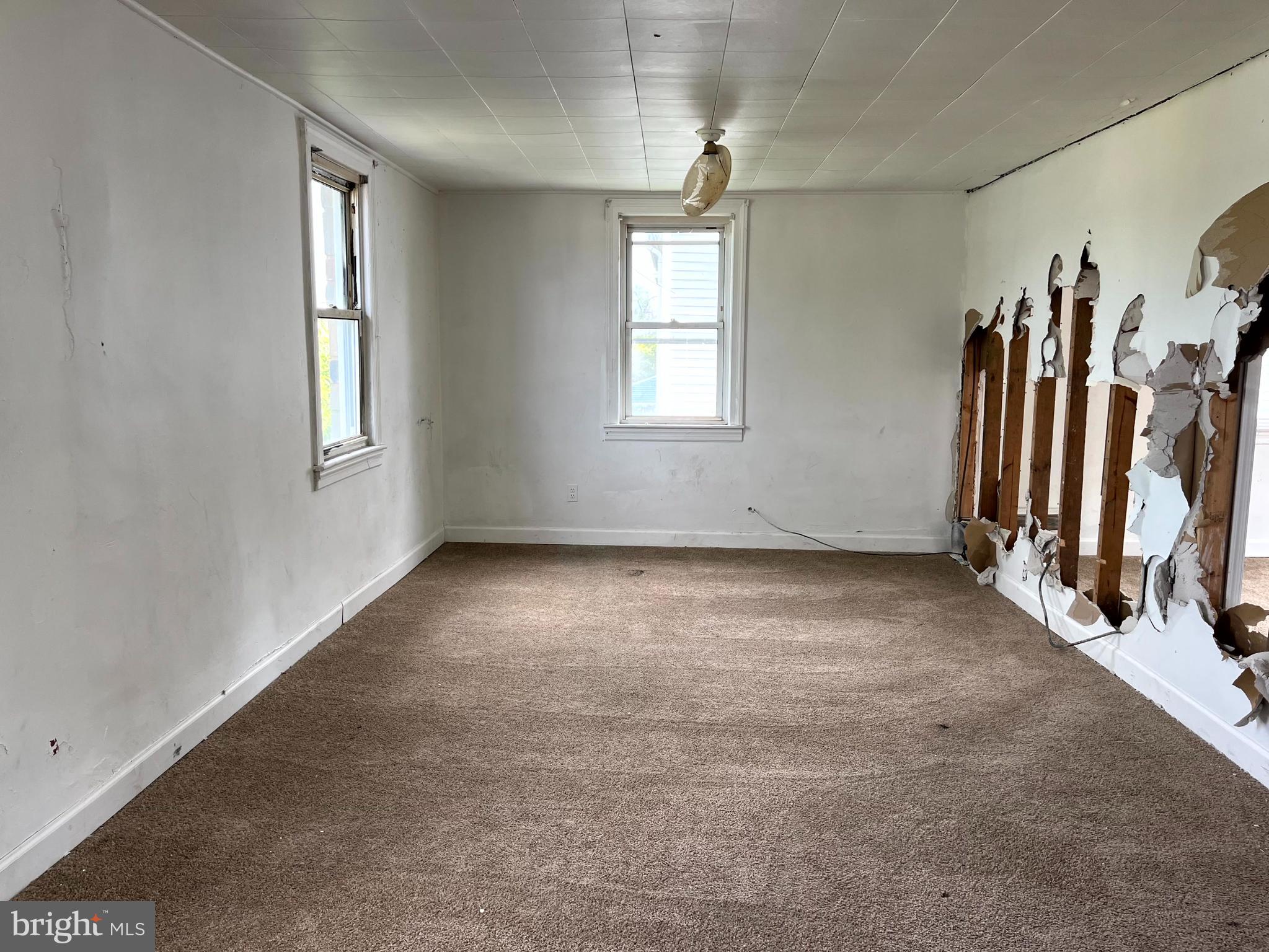 MOUNT WINANS - Residential