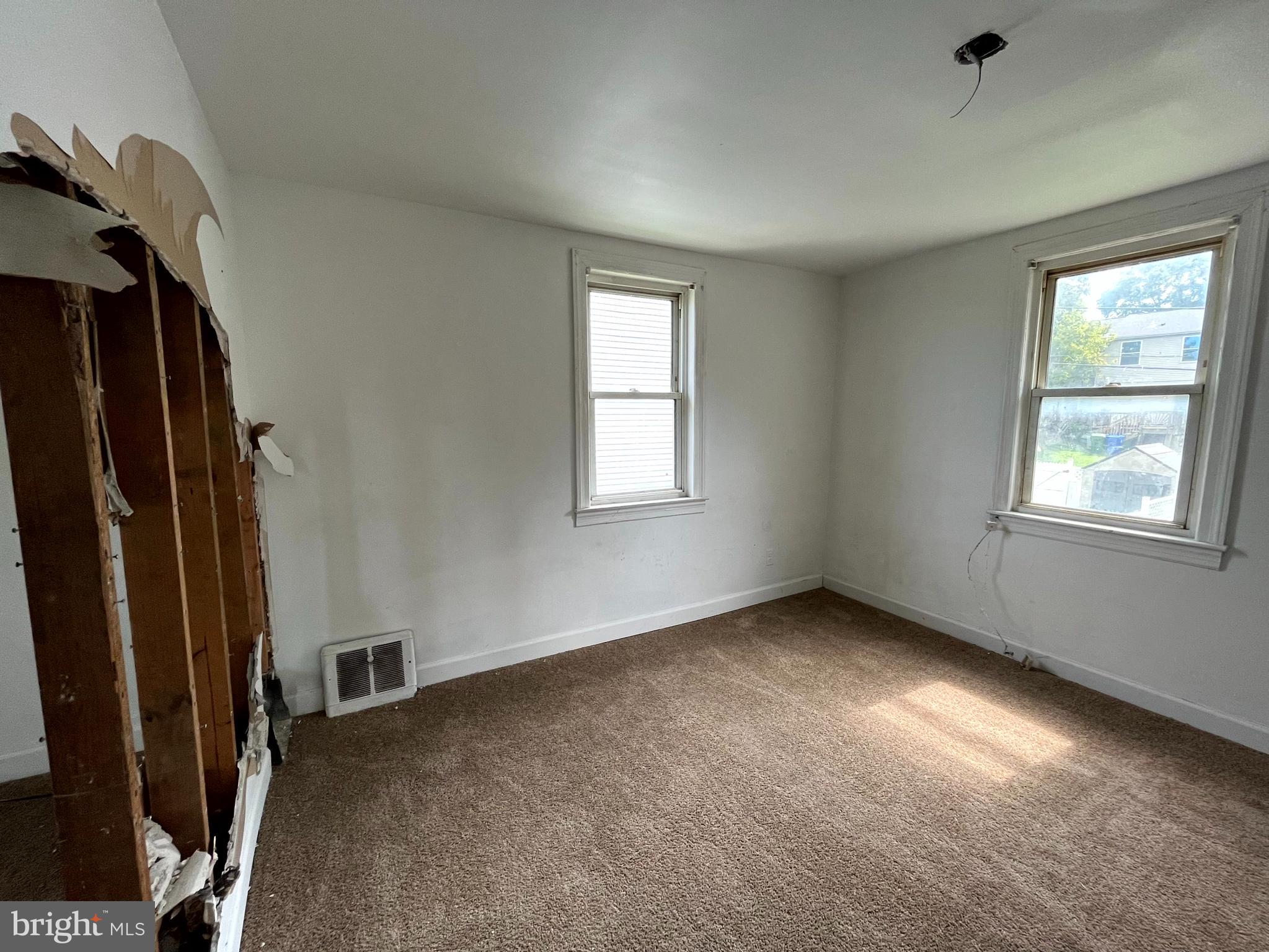 MOUNT WINANS - Residential