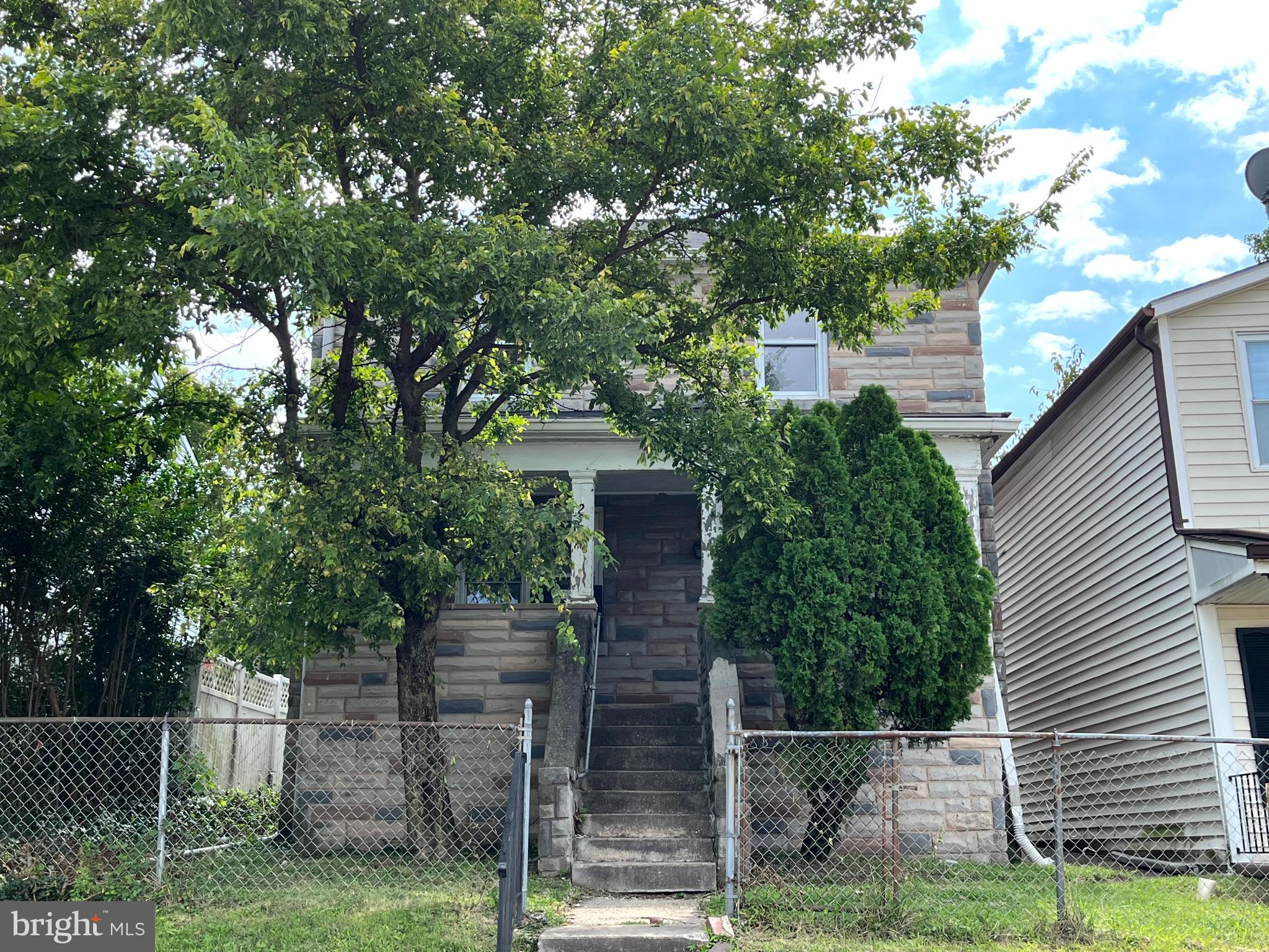 MOUNT WINANS - Residential