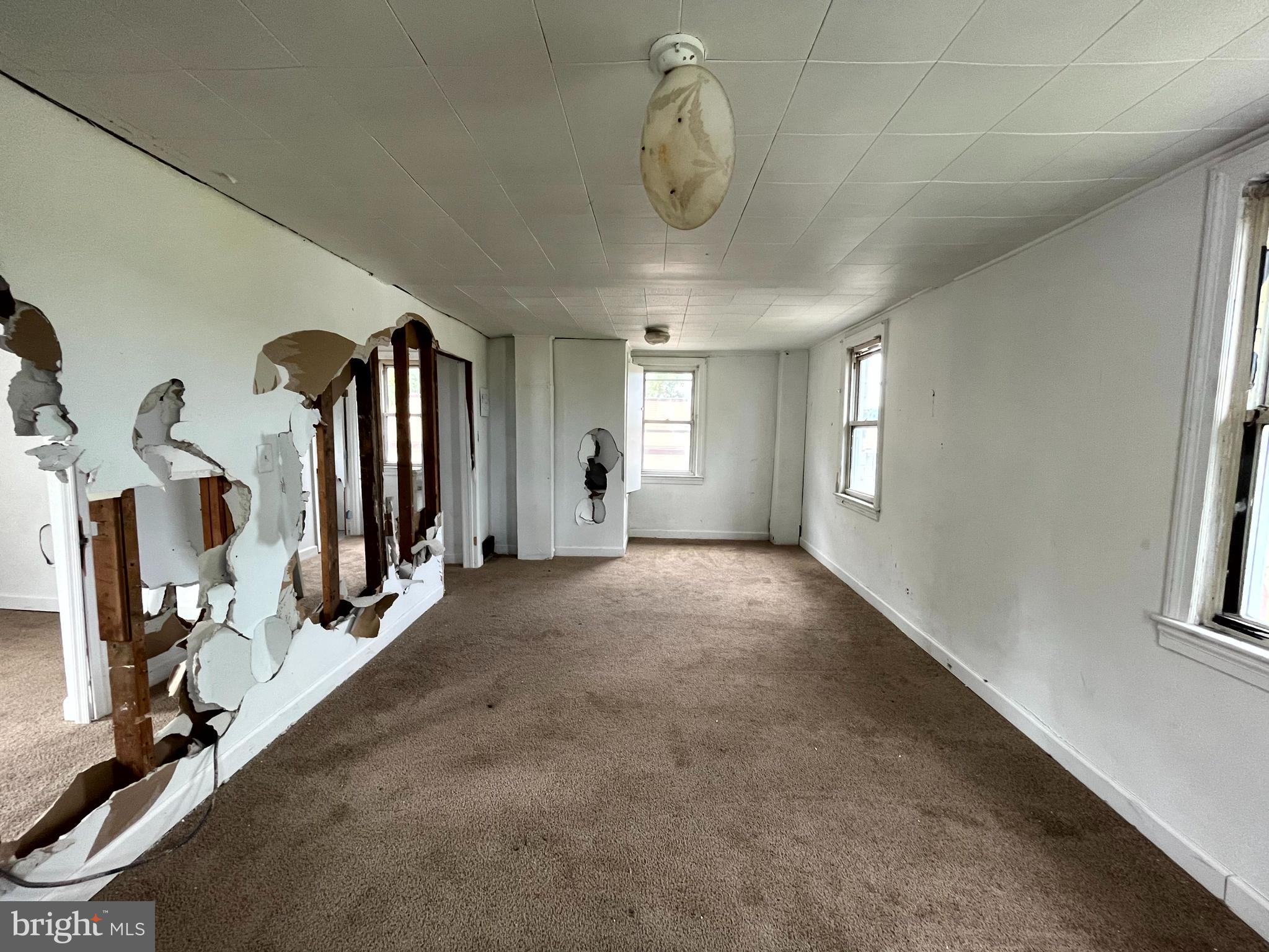 MOUNT WINANS - Residential