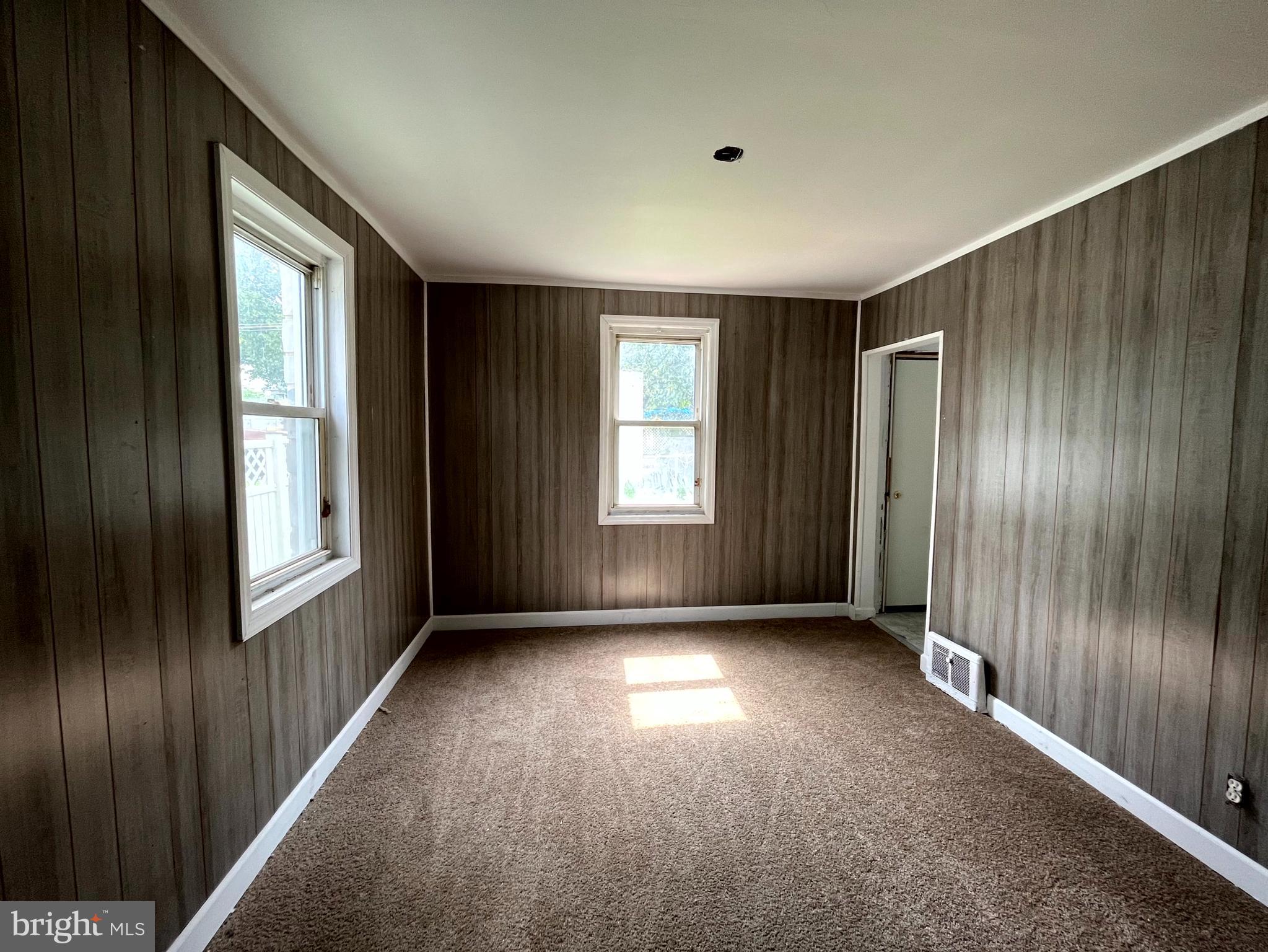 MOUNT WINANS - Residential