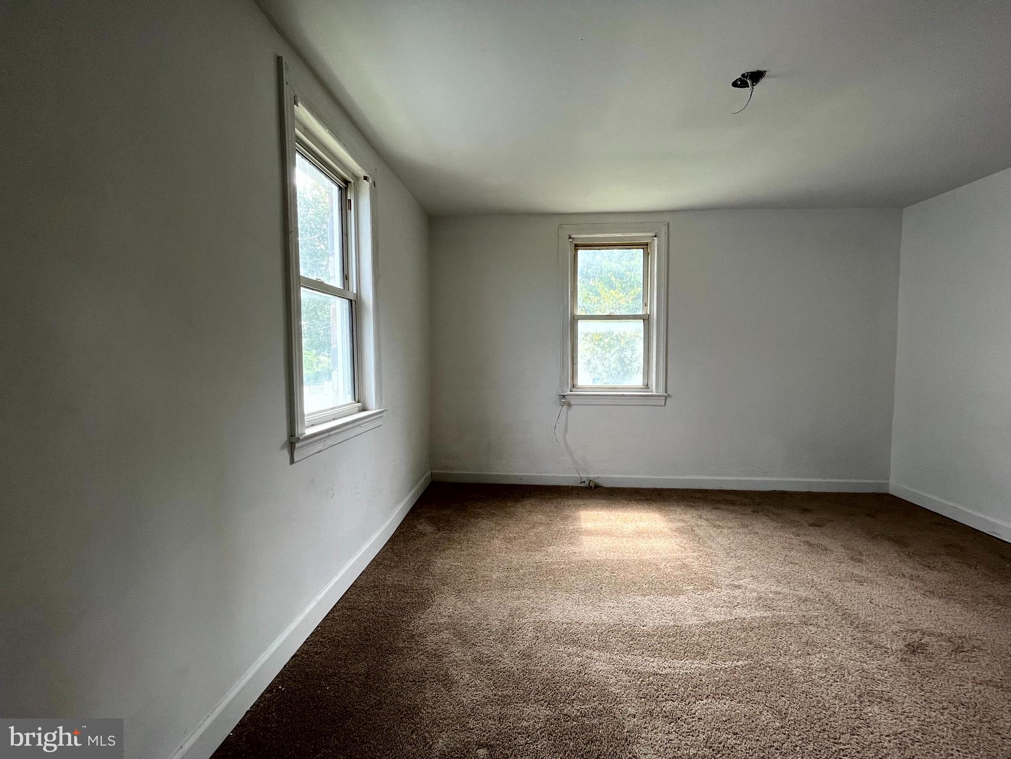 MOUNT WINANS - Residential