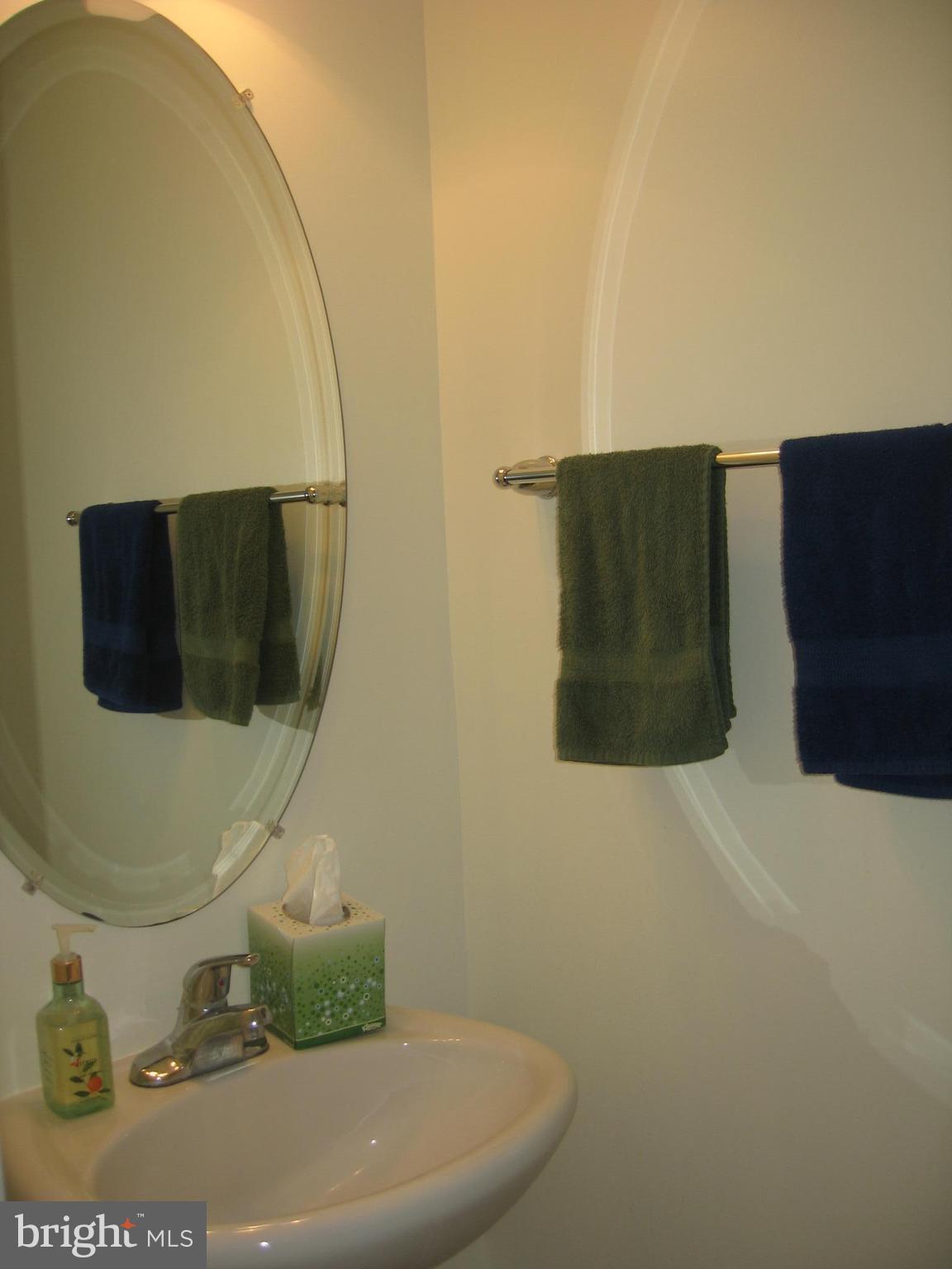 LAKELAND PLACE - Residential