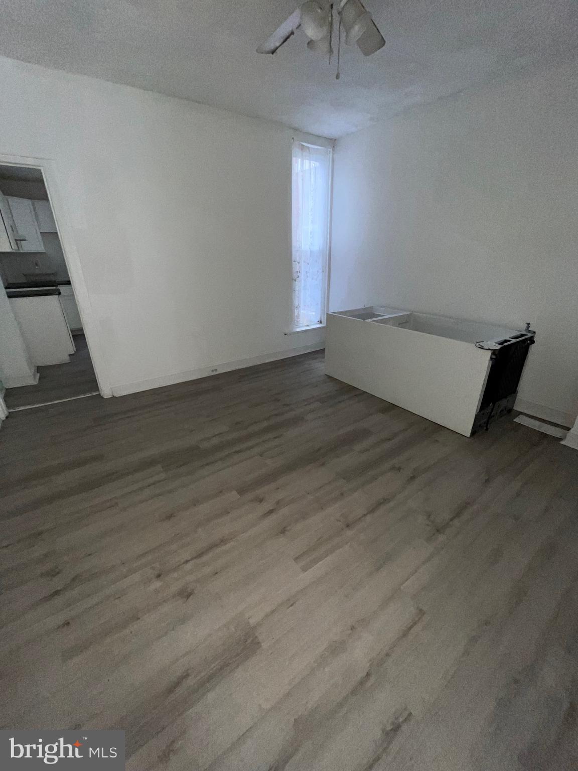 BROADWAY EAST - Residential Lease