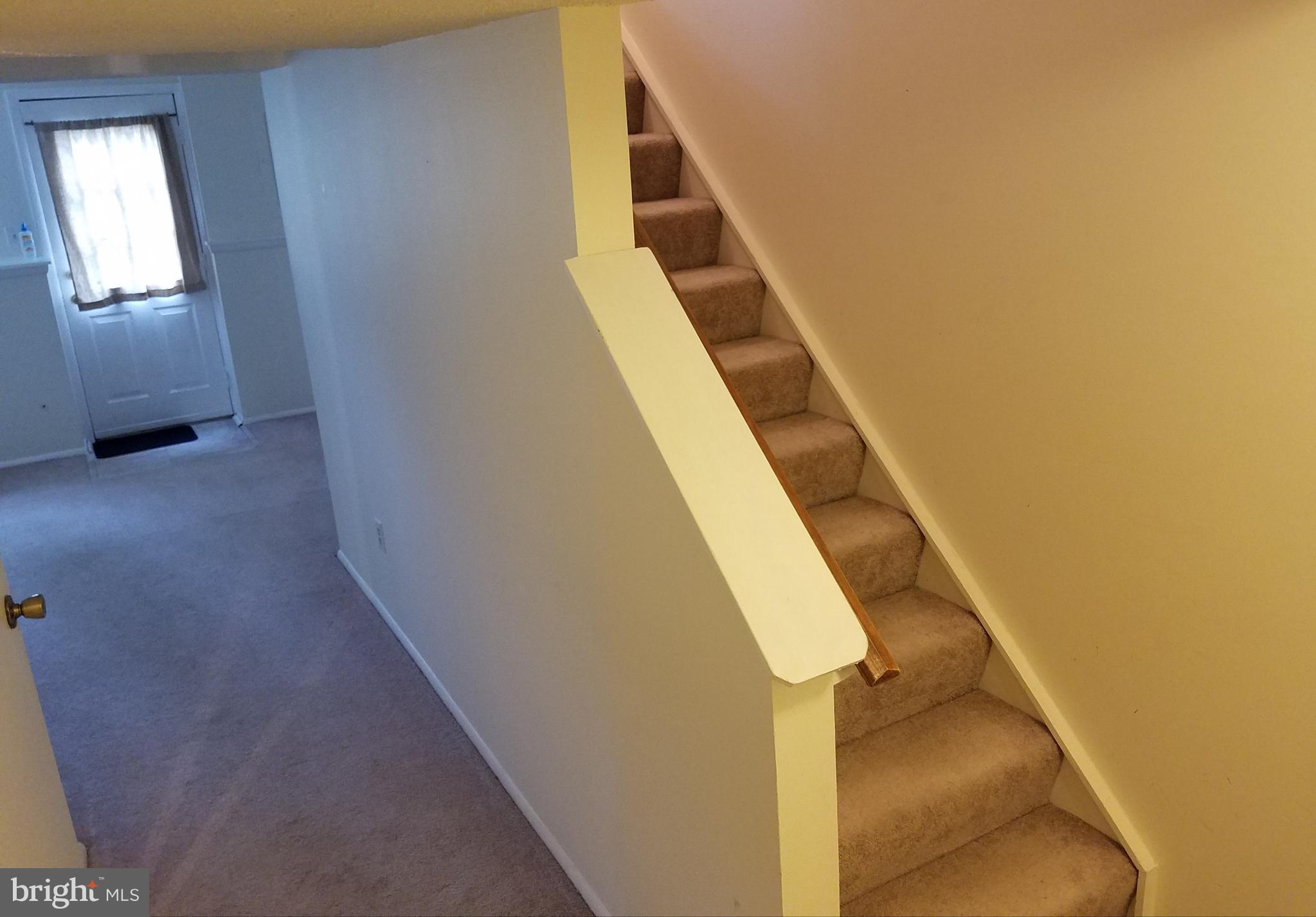 D EVEREUX WEST - Residential