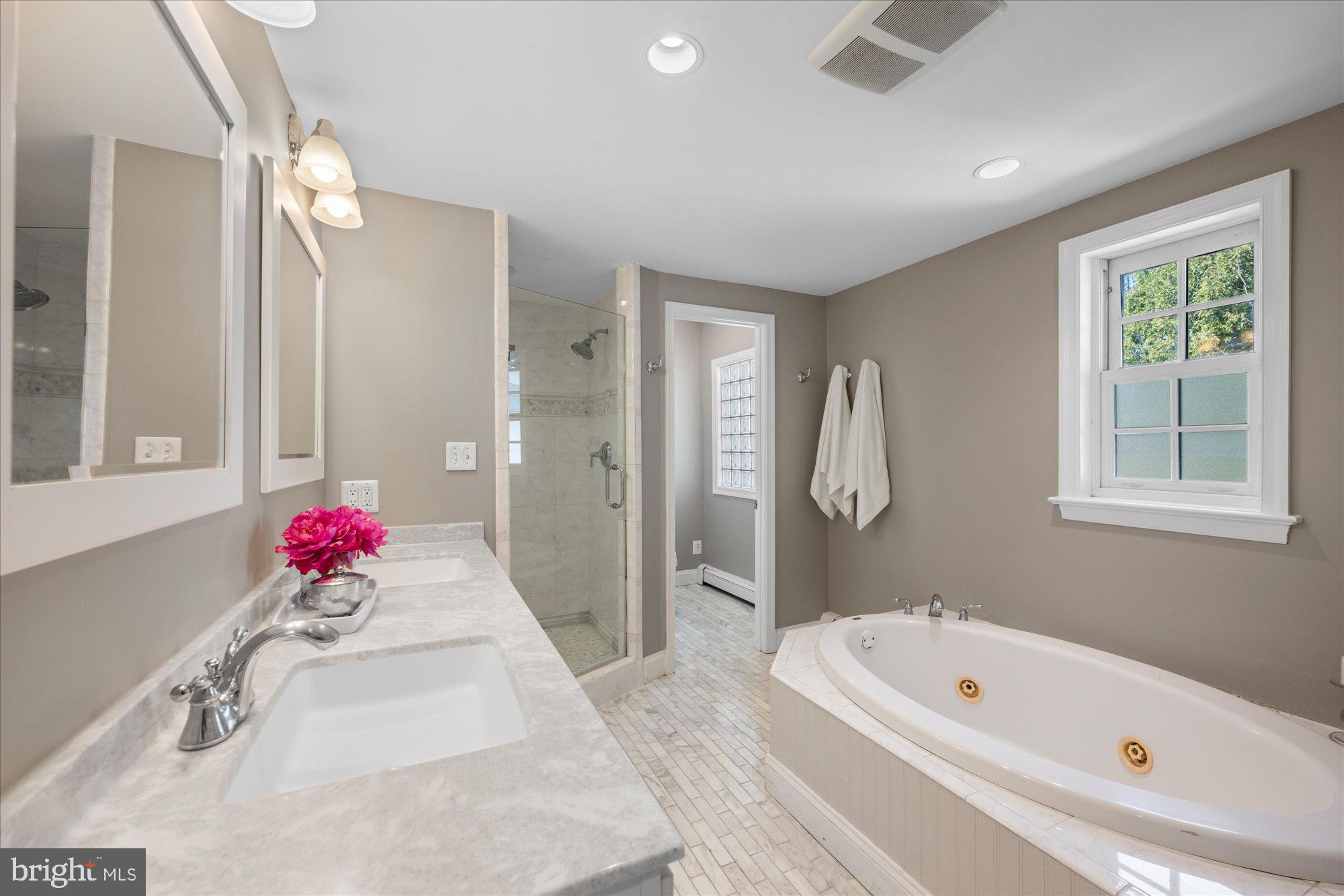 BRADMOOR - Residential