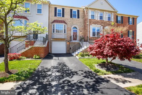 4263 Sleepy Lake Drive, Fairfax, VA MLS: VAFX2239816