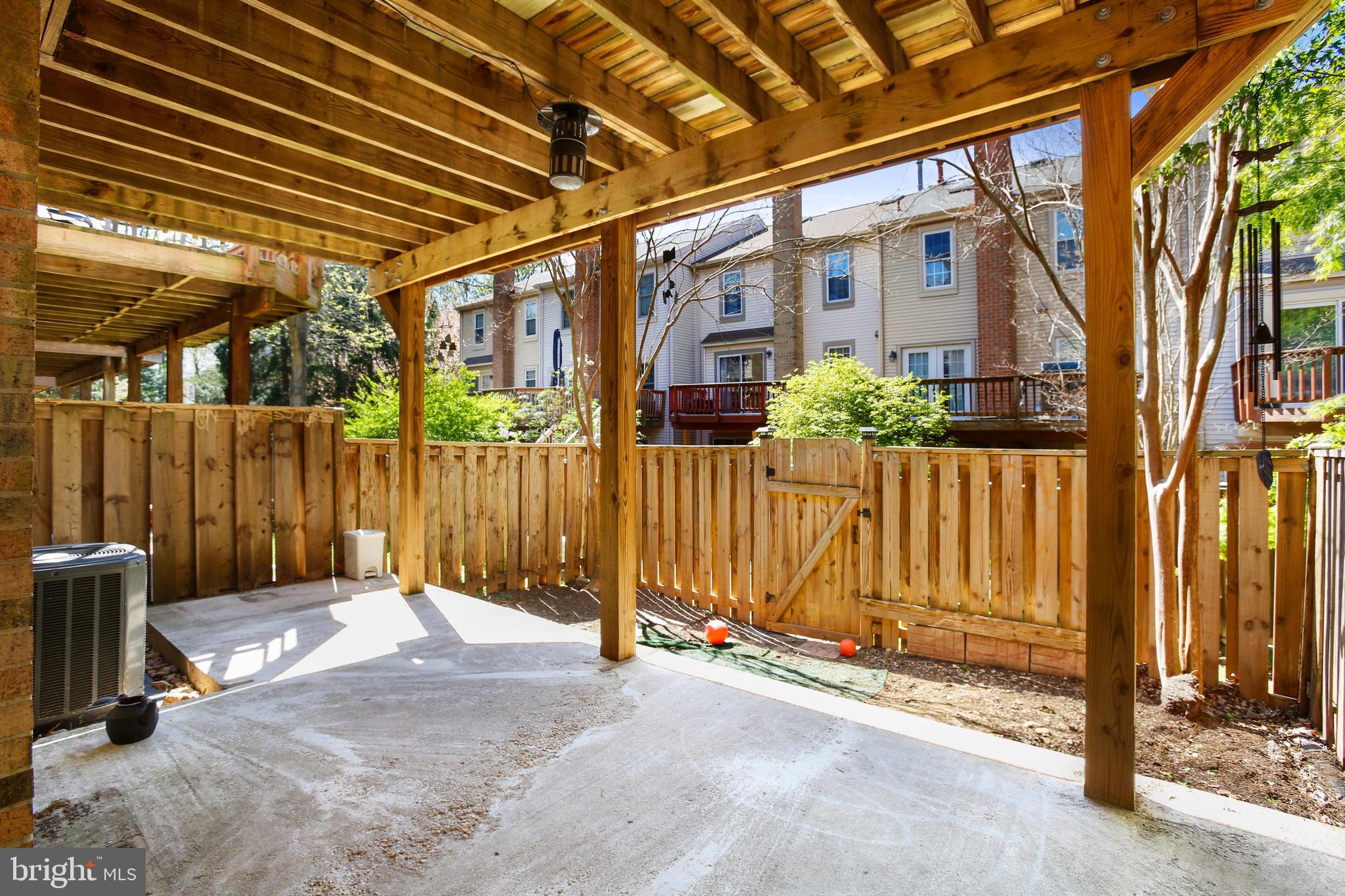 FAIR RIDGE - Residential