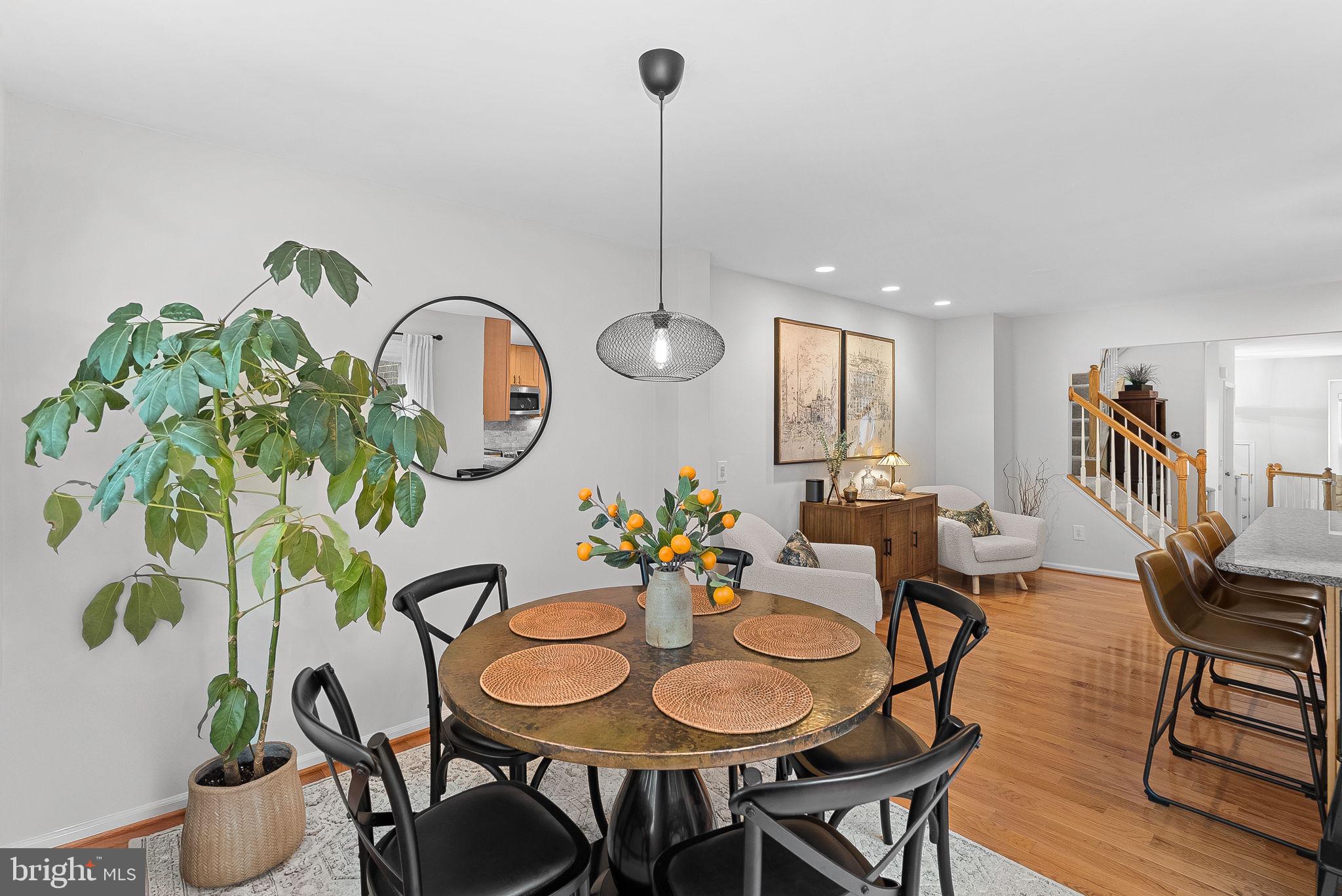 DEVONSHIRE - Residential