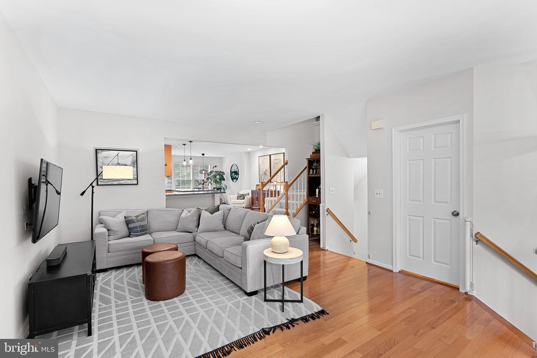 DEVONSHIRE - Residential