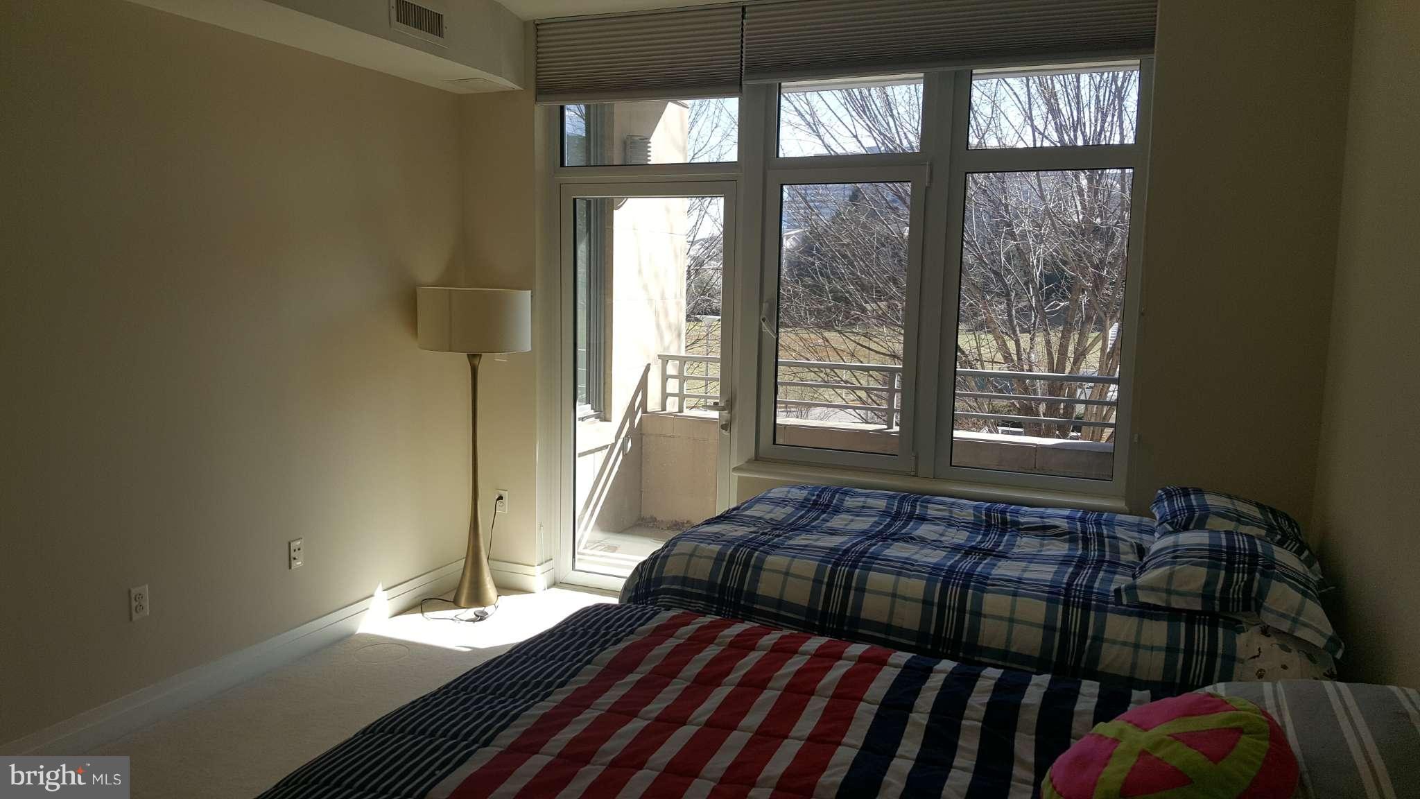 ONE PARK CREST - Residential Lease