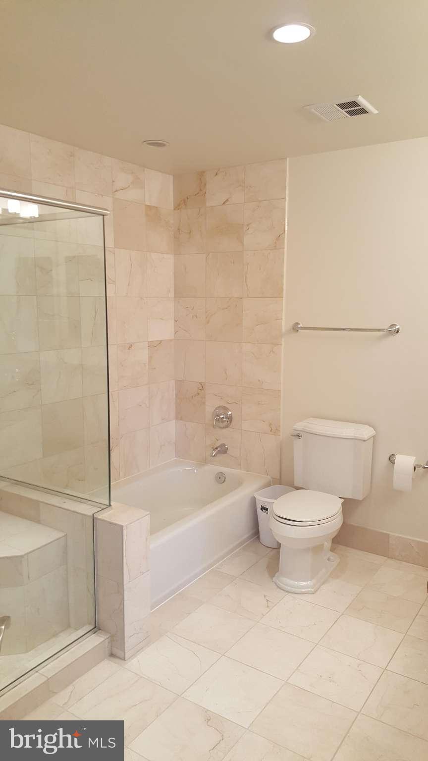 ONE PARK CREST - Residential Lease