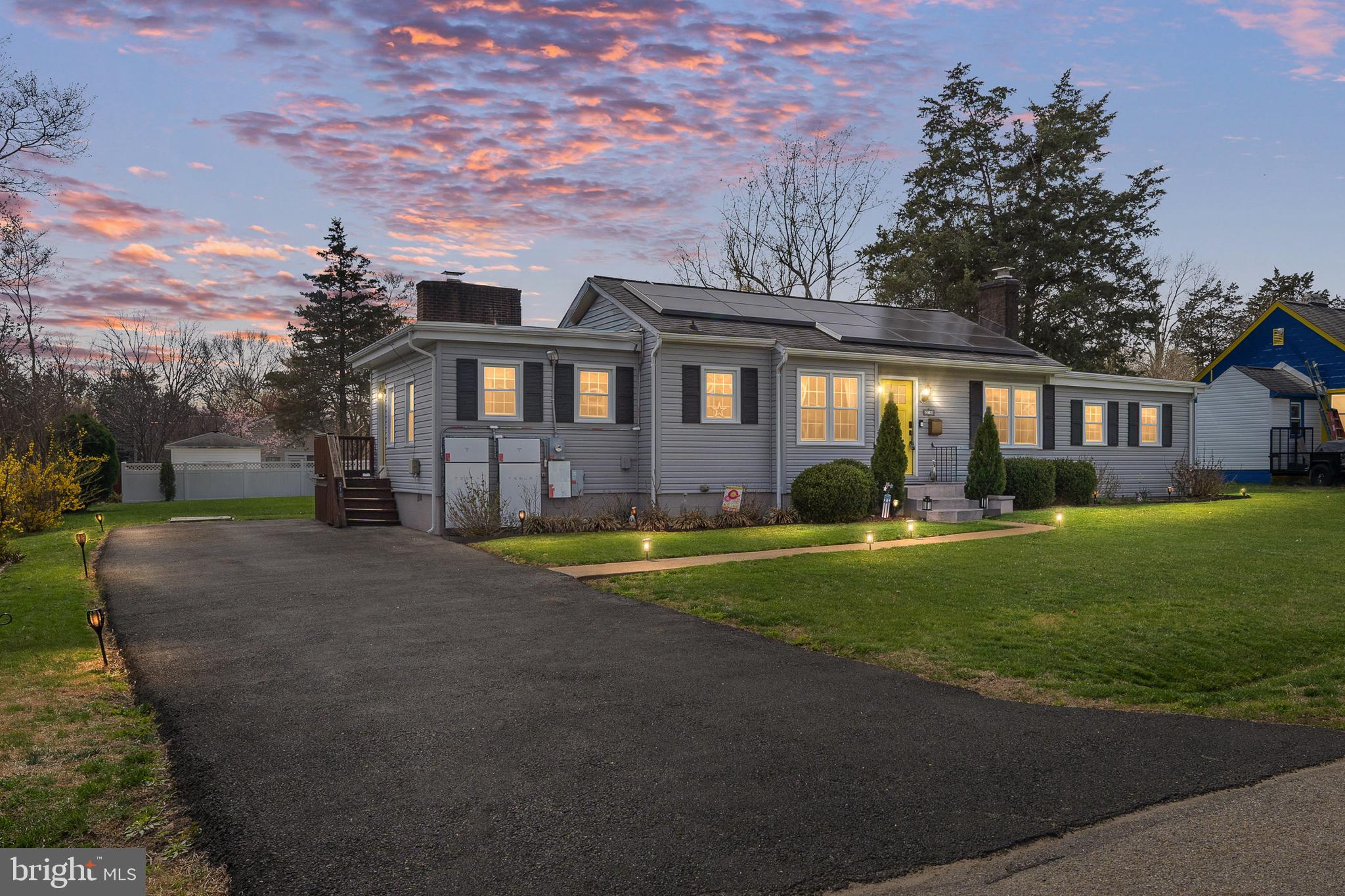 BELLEVUE COURT - Residential