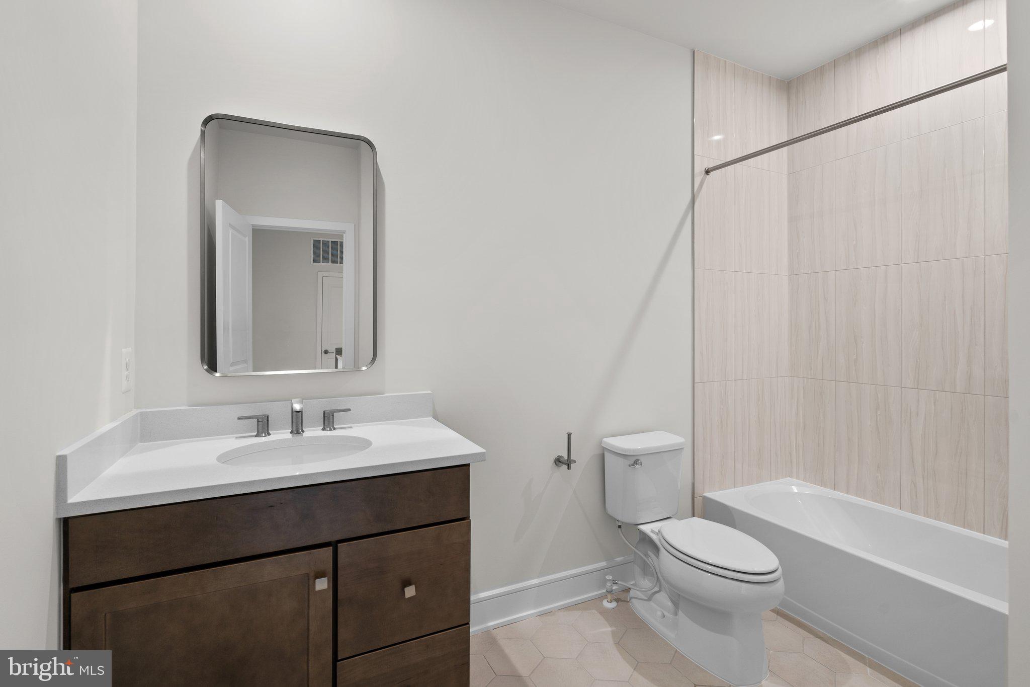 DEMOTT & SILVER - Residential