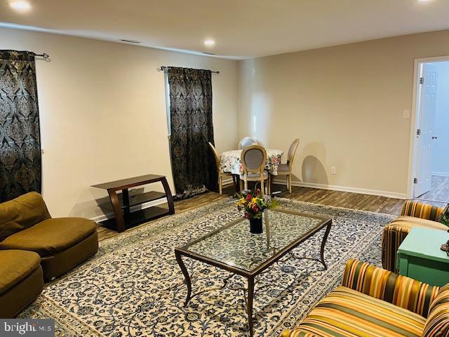 HAZEL RIDGE - Residential Lease