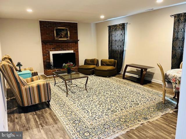 HAZEL RIDGE - Residential Lease