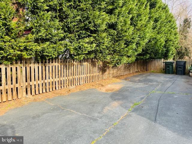 HAZEL RIDGE - Residential Lease