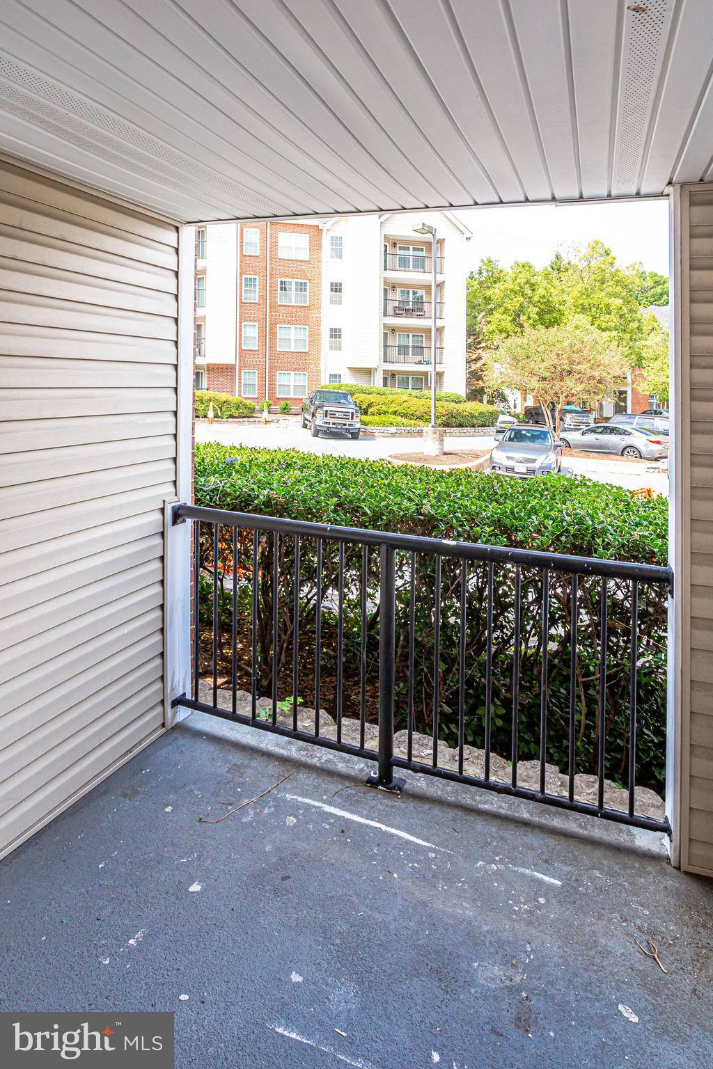 POINTE AT PARK CENTER - Residential