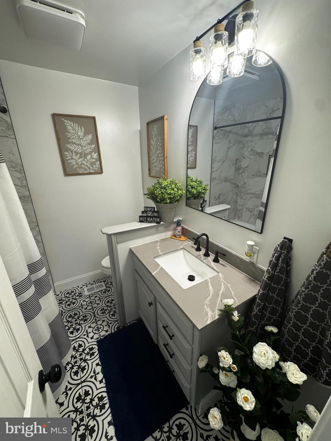 FAIRLESS HILLS - Residential