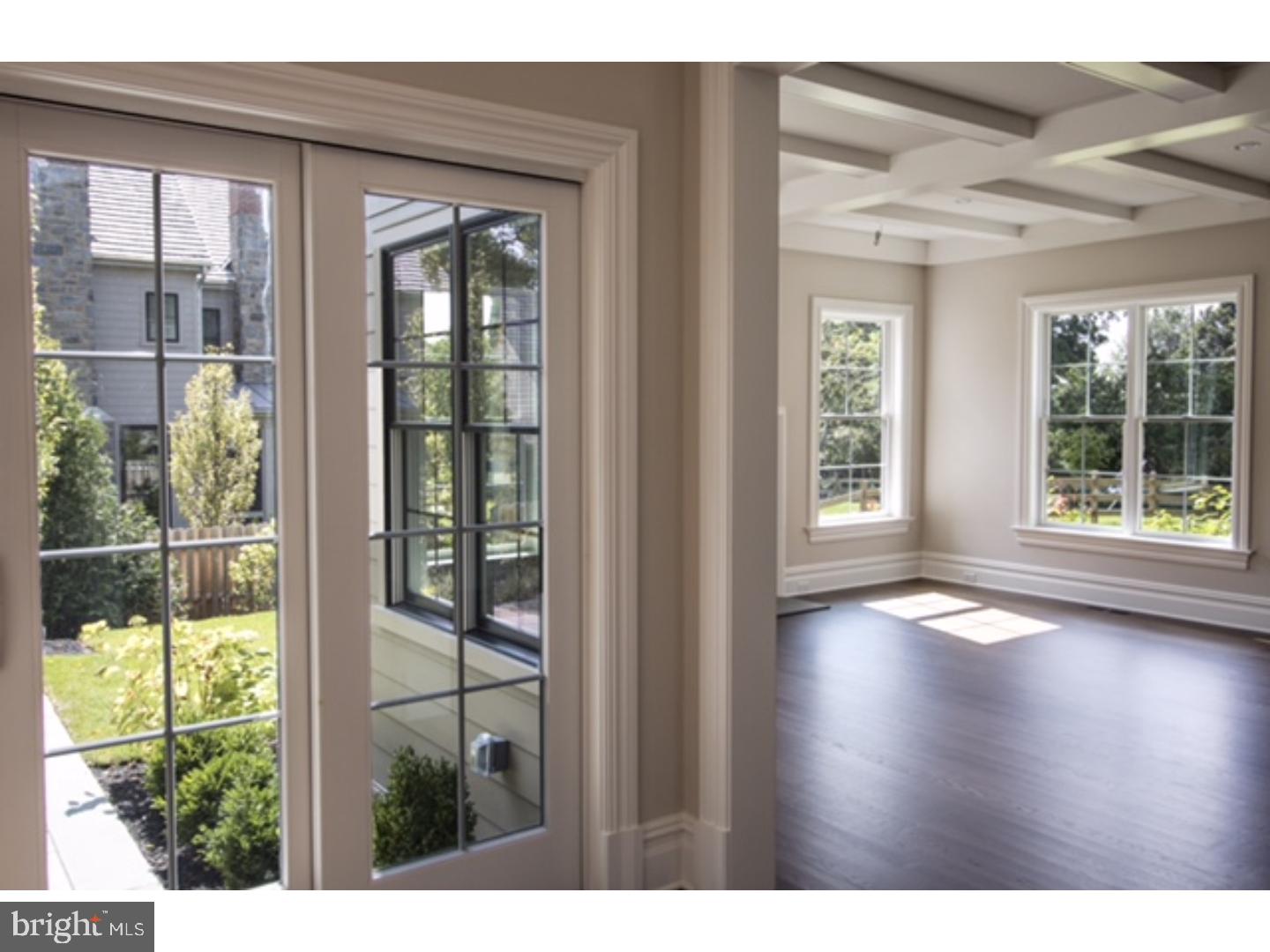 CHESTNUT HILL - Residential