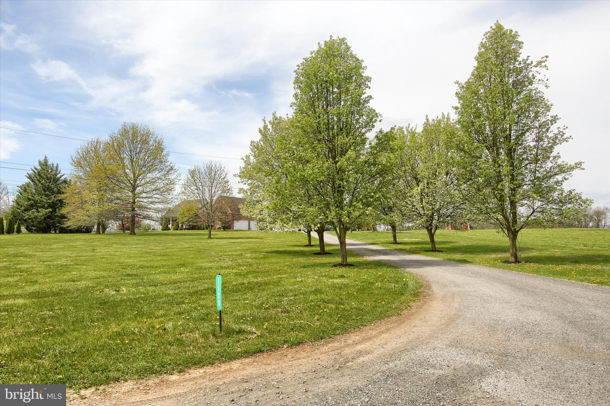1130 W TRINDLE ROAD