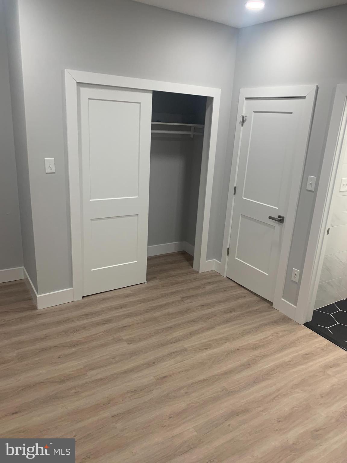 KENSINGTON - Residential Lease