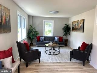 WILLIAM BORGMANN - Residential