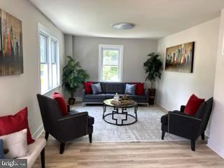 WILLIAM BORGMANN - Residential