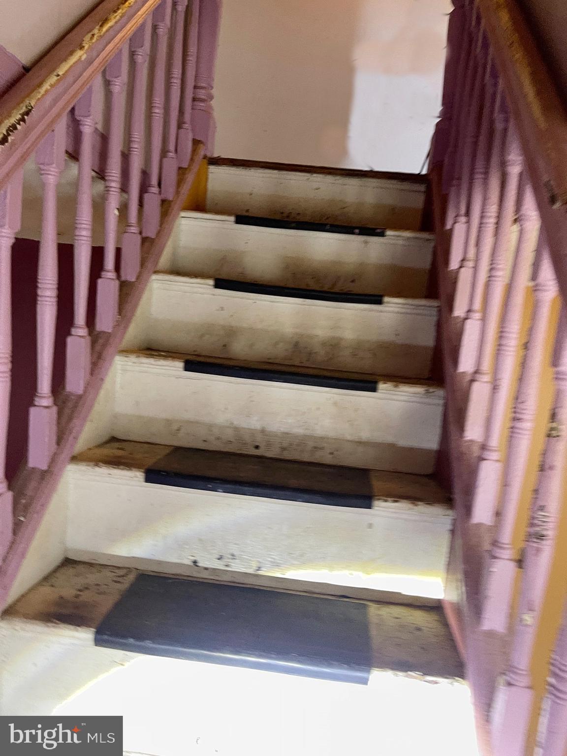 ELWOOD PARK - Residential