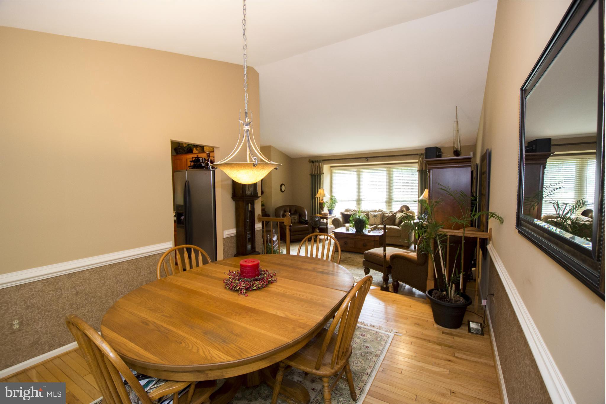 ARROWHEAD FARM ESTATES - Residential