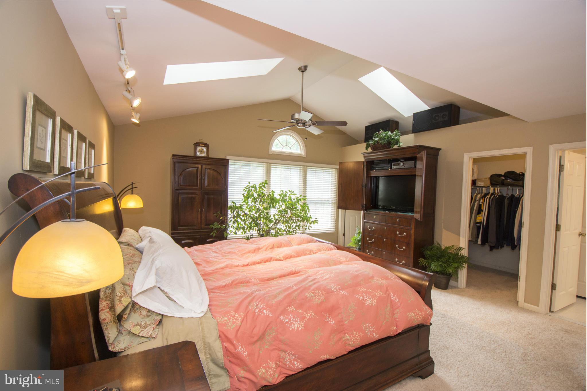 ARROWHEAD FARM ESTATES - Residential