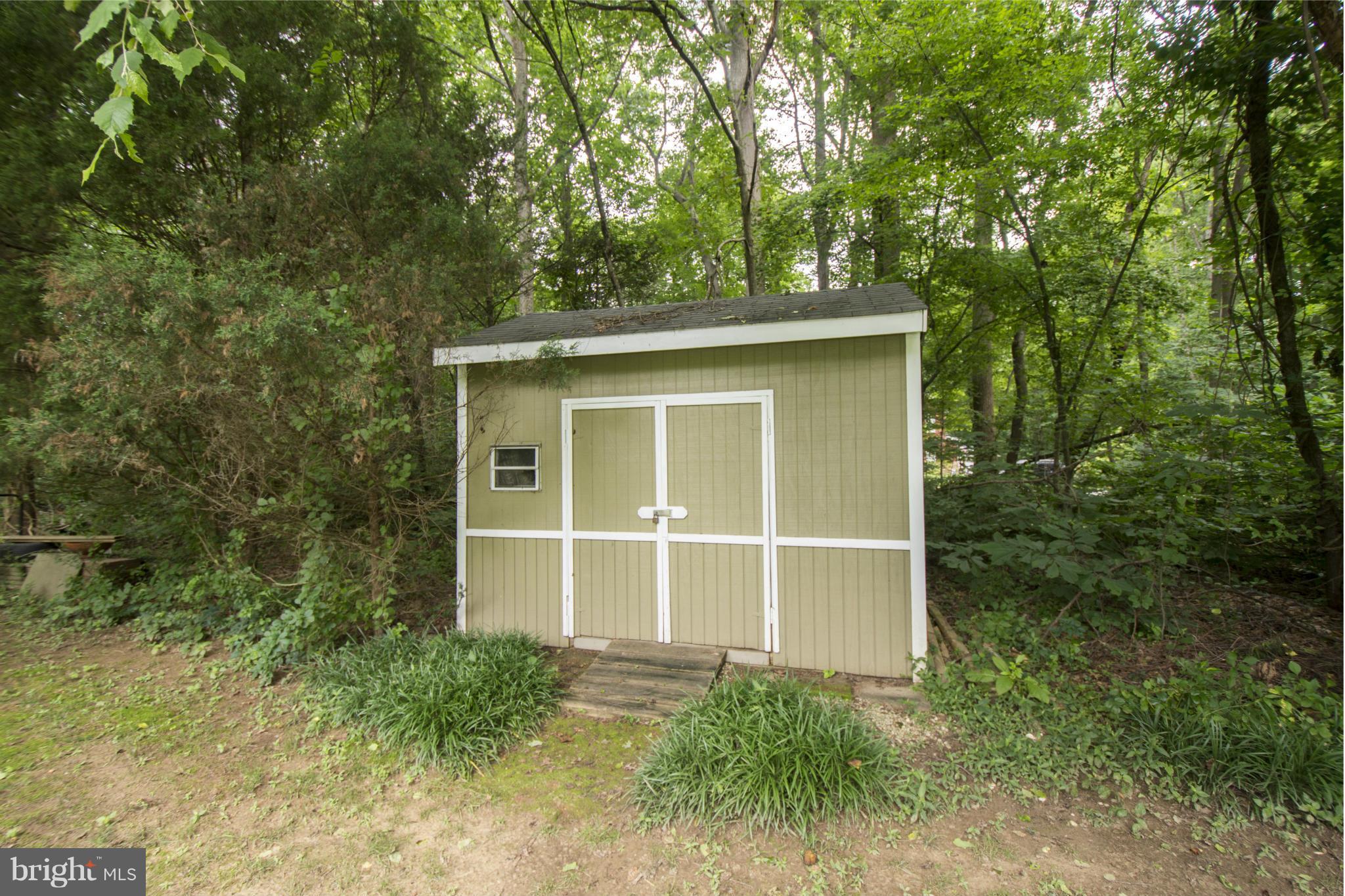 ARROWHEAD FARM ESTATES - Residential