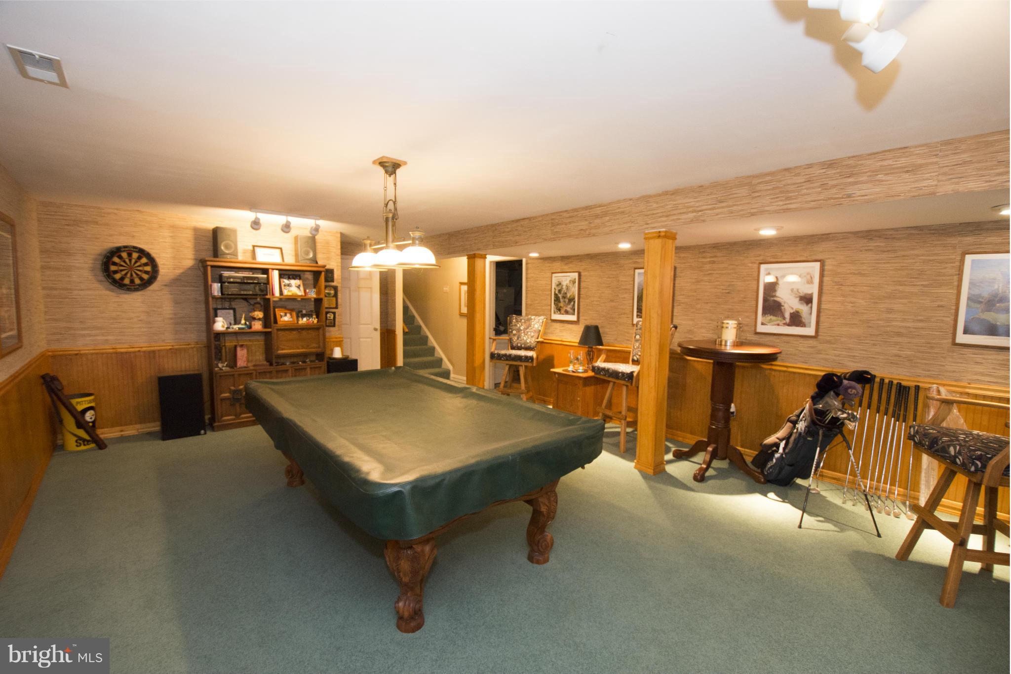 ARROWHEAD FARM ESTATES - Residential