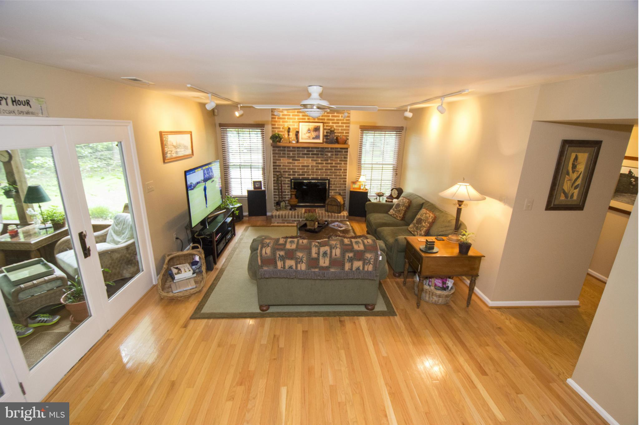 ARROWHEAD FARM ESTATES - Residential