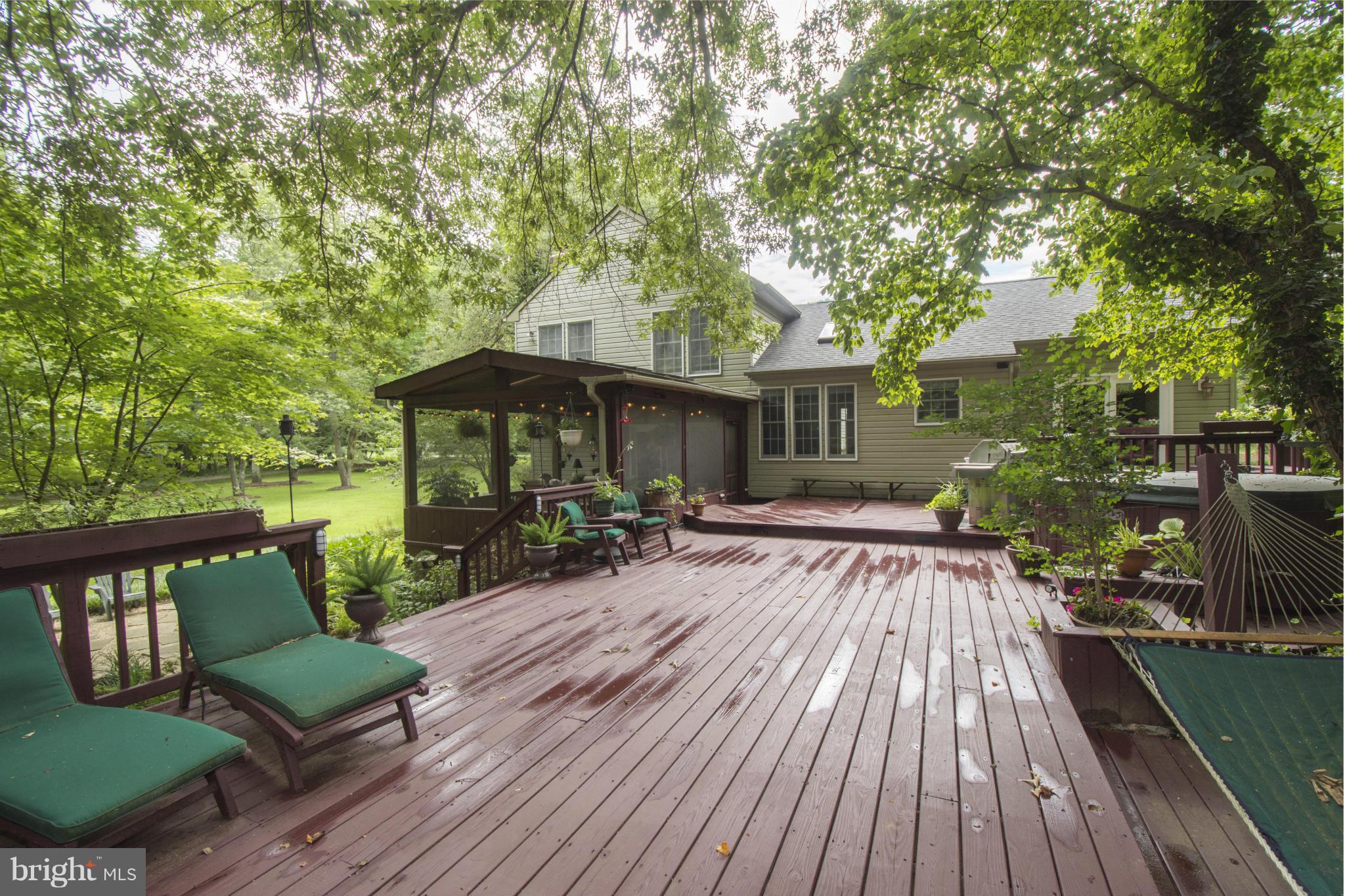 ARROWHEAD FARM ESTATES - Residential