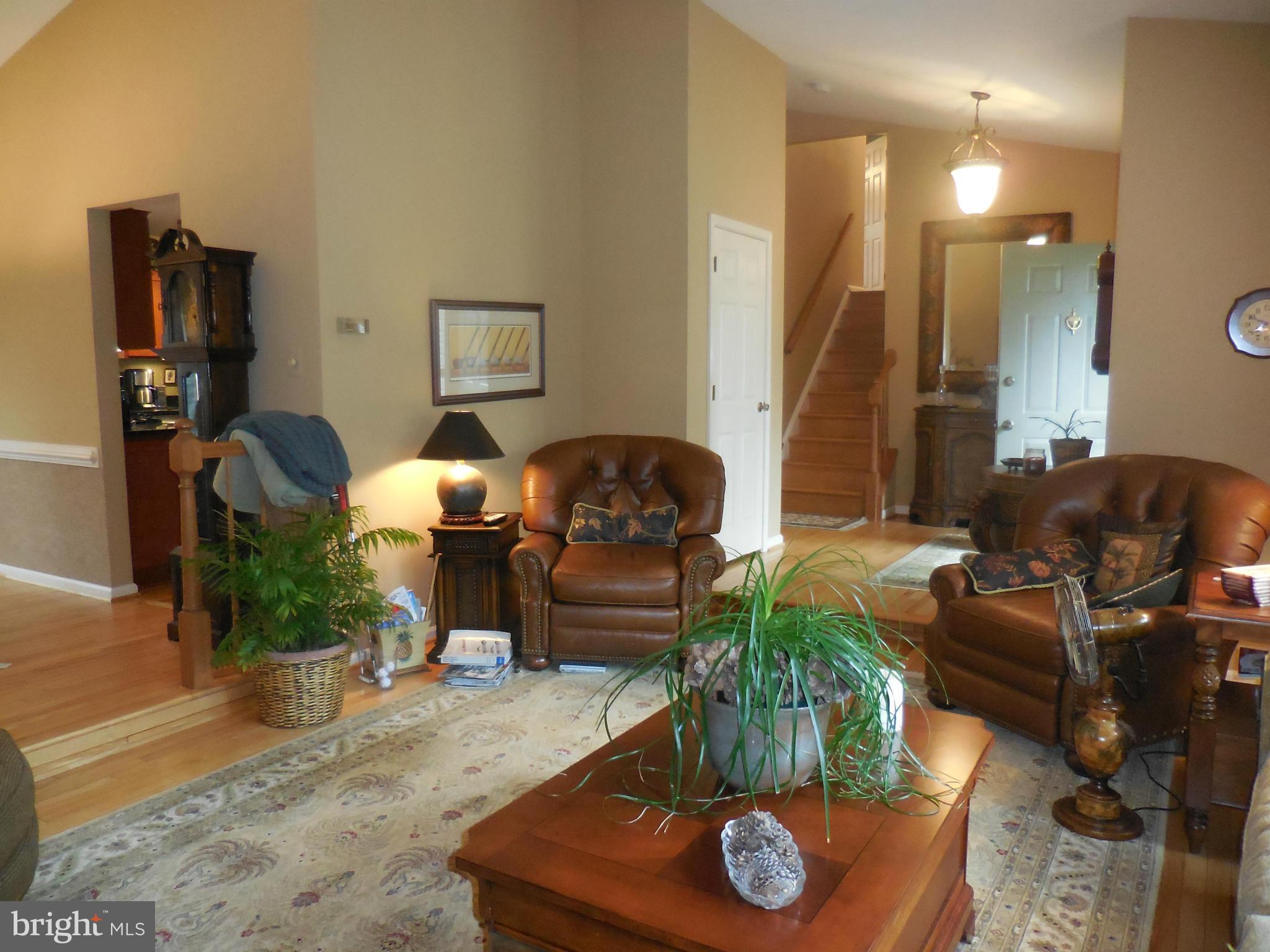 ARROWHEAD FARM ESTATES - Residential