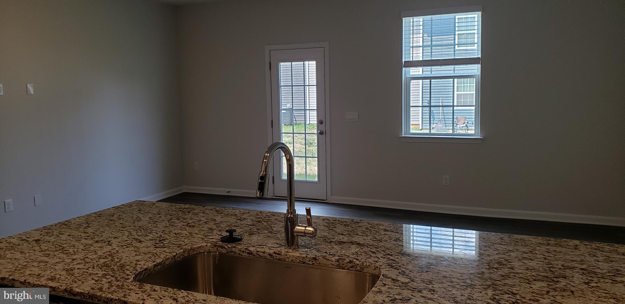 LURAY LANDING - Residential Lease