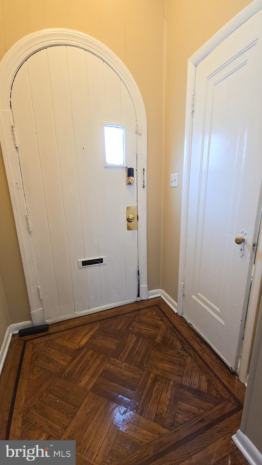 ASHBURTON HISTORIC DISTRICT - Residential