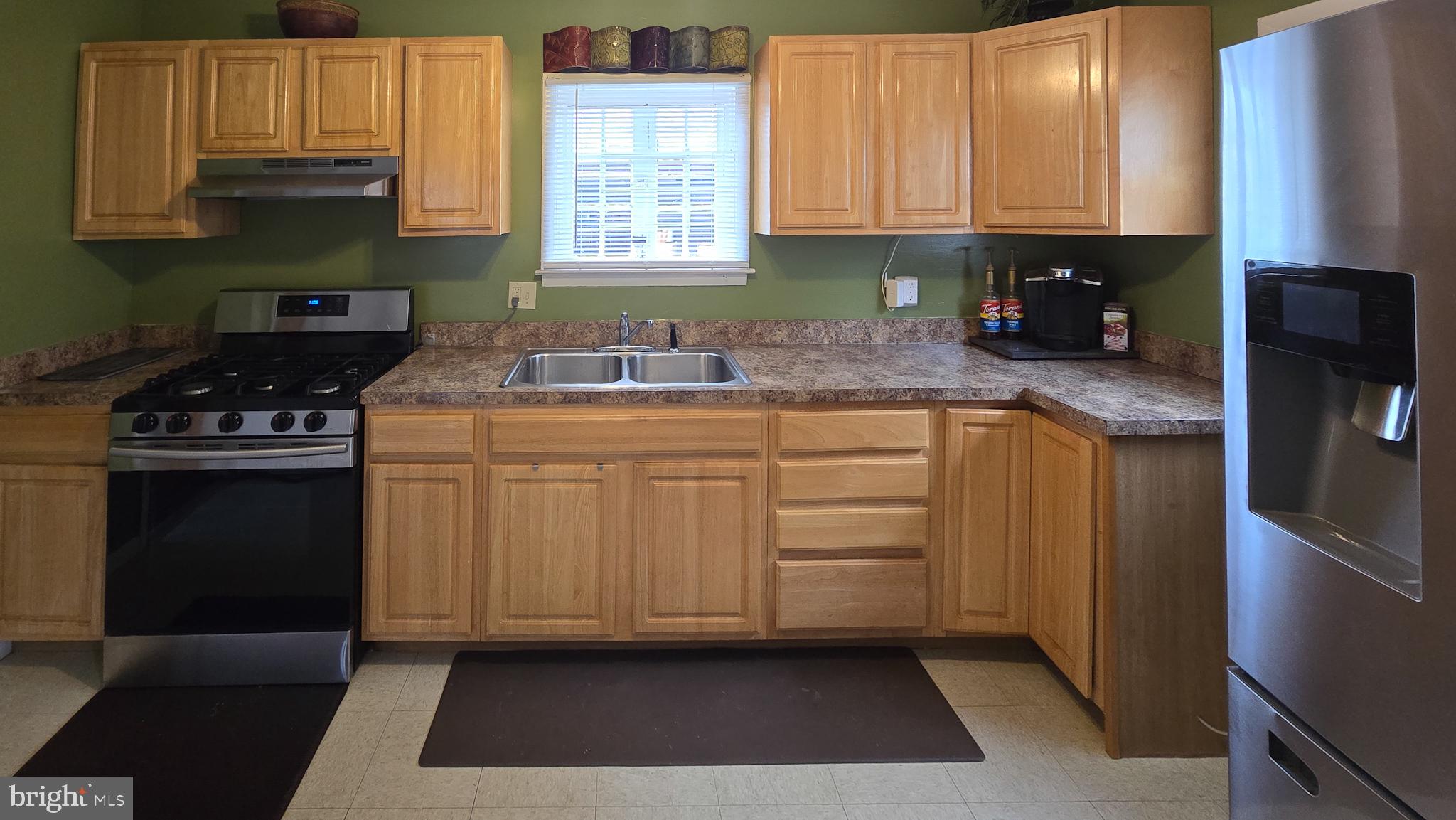 ASHBURTON HISTORIC DISTRICT - Residential