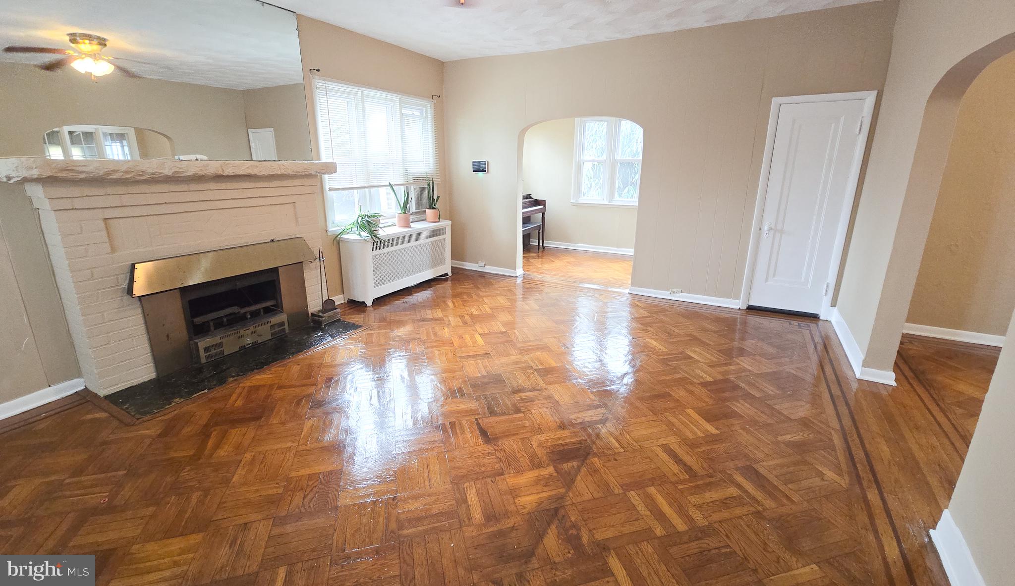 ASHBURTON HISTORIC DISTRICT - Residential