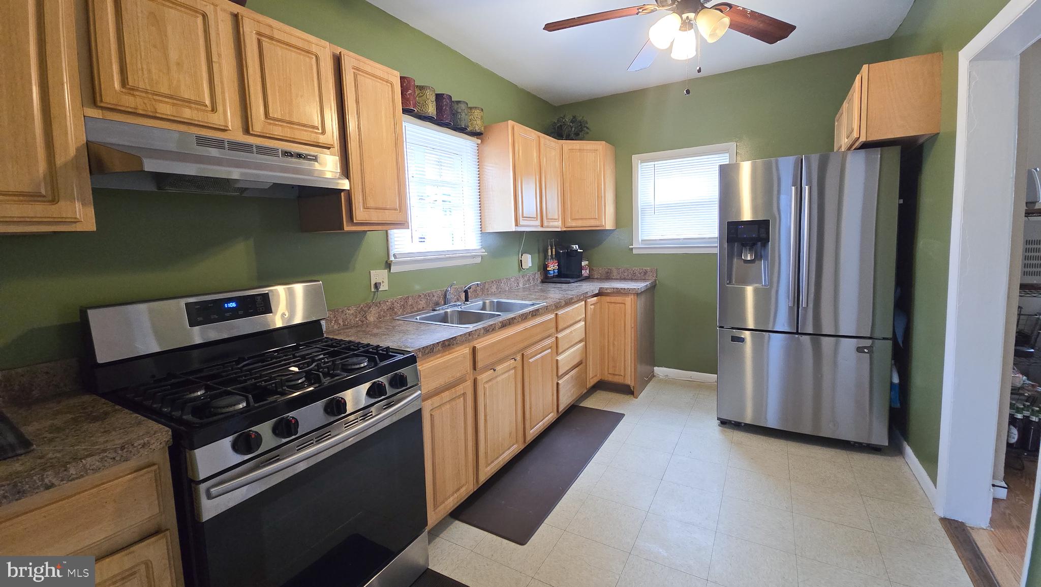 ASHBURTON HISTORIC DISTRICT - Residential